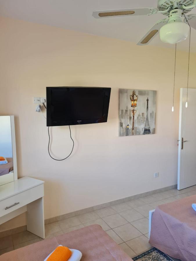 Stay Ocean Apartment Paphos Exterior foto