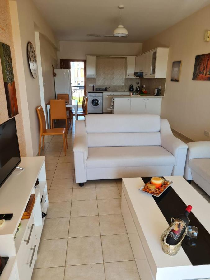 Stay Ocean Apartment Paphos Exterior foto