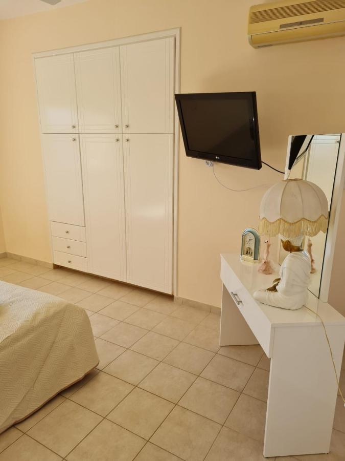 Stay Ocean Apartment Paphos Exterior foto